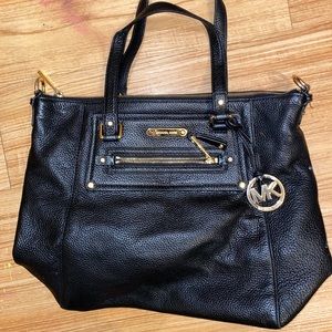 Micheal Kors Handbag Purse Black Genuine LeatherMK